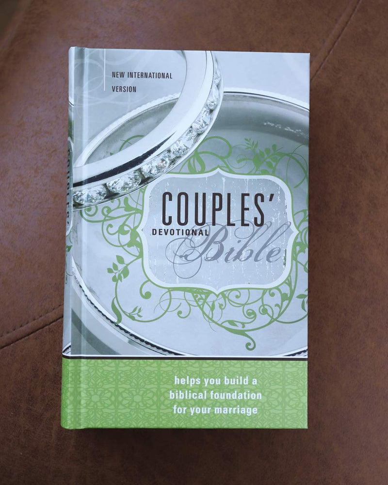 NIV Couples' Devotional Bible by Zondervan