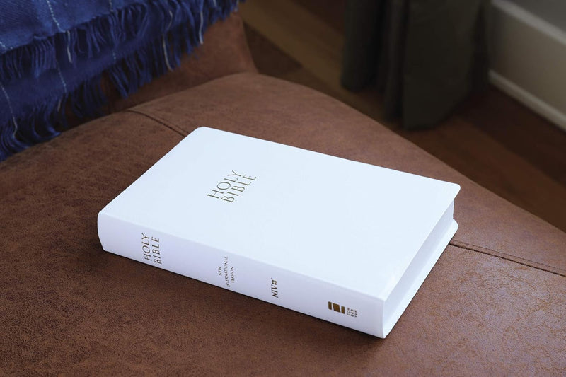 NIV Gift Award Bible LL White by Zondervan