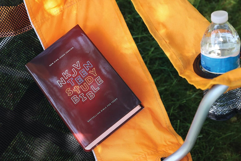 NKJV Teen Study Bible, Hardcover, Comfort Print  by Lawrence O. Richards,