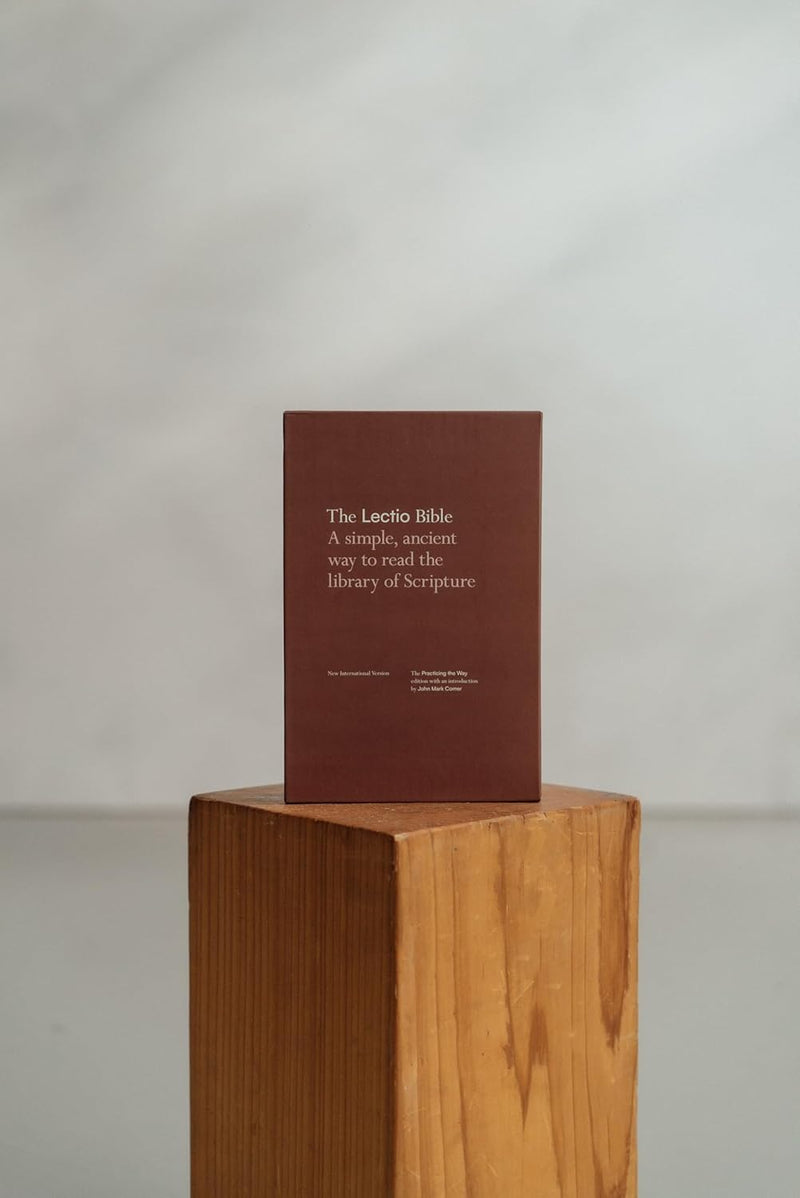 NIV Lectio Bible: Eine einfache, alte Art, die Bibliothek der Heiligen Schrift zu lesen – Practicing the Way Edition von Zondervan