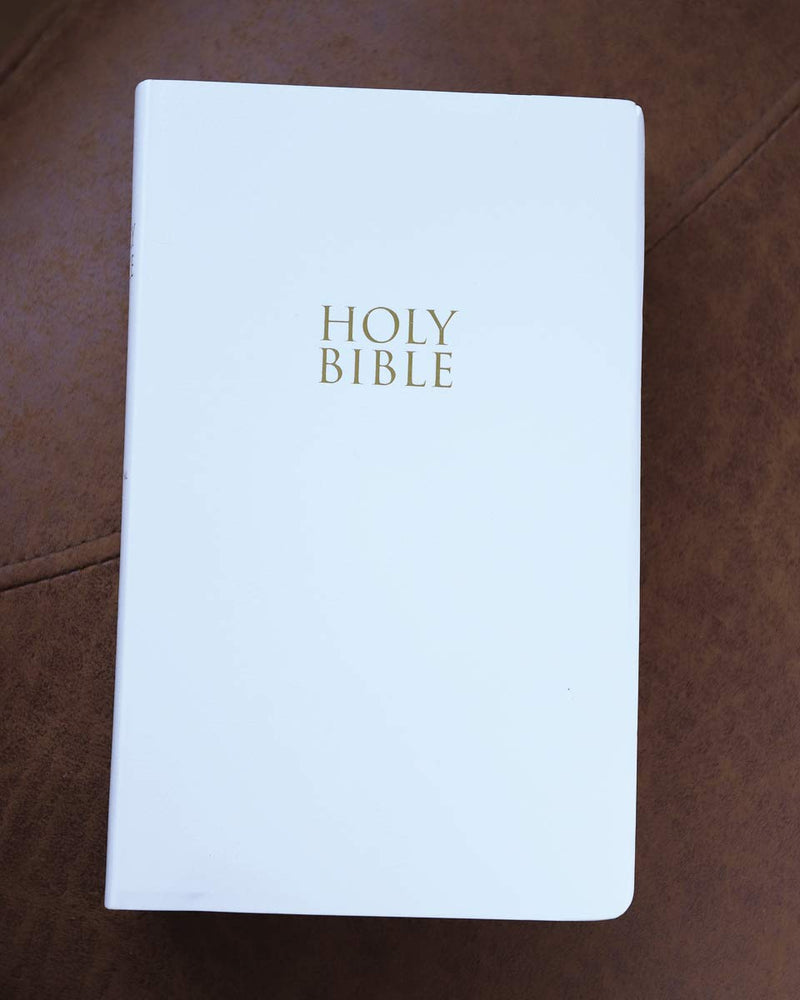NIV Gift Award Bible LL White by Zondervan