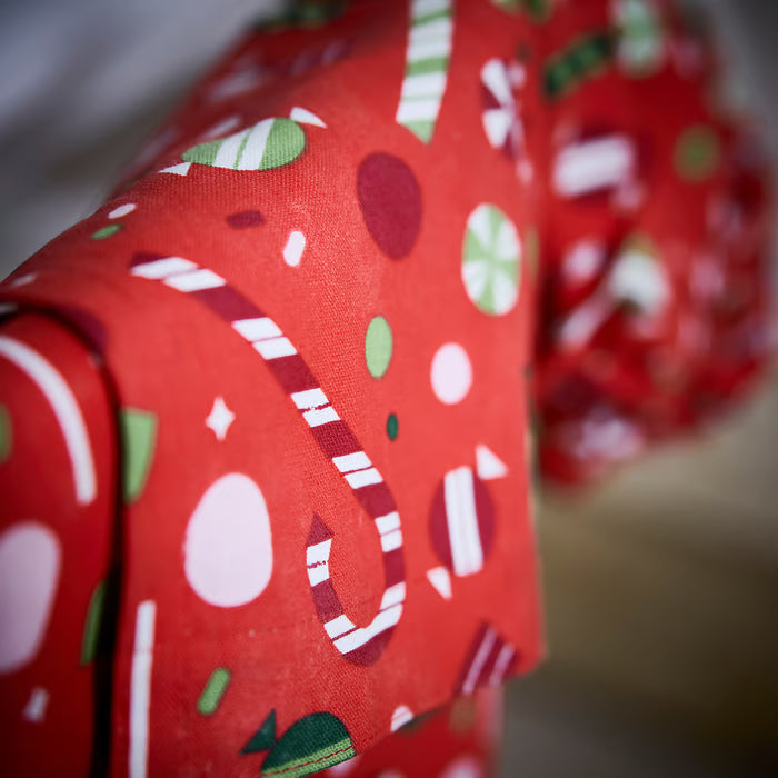 IKEA VINTERFINT Children's apron, candy red, 4-7