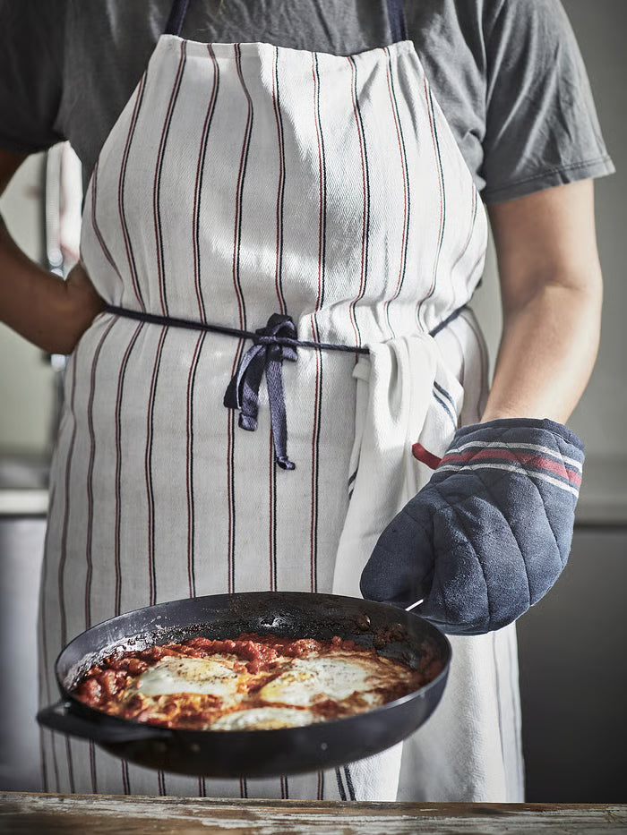 IKEA HILDEGUN Apron, 63x84 cm (25x33 ")