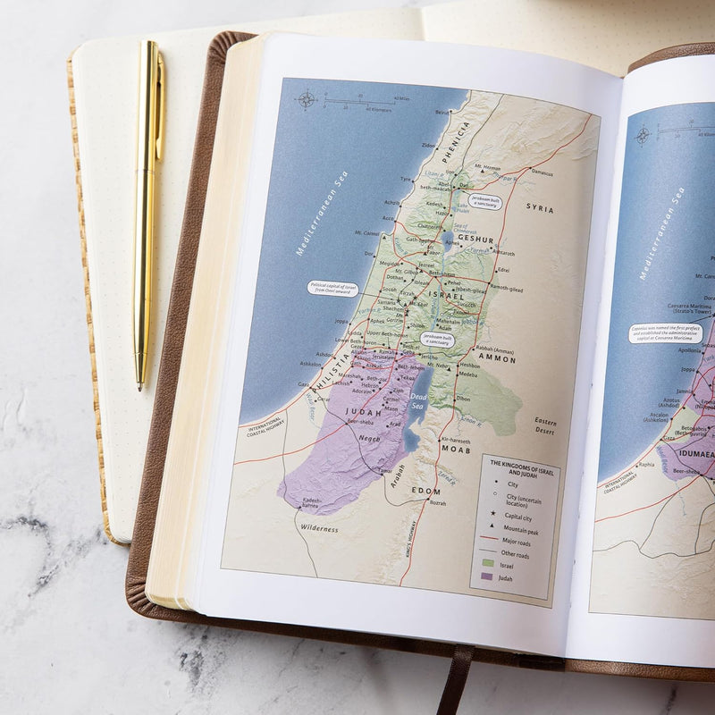 Holy Bible: KJV Thinline Bible – Brown Leathertouch by Holman Bible Publishers