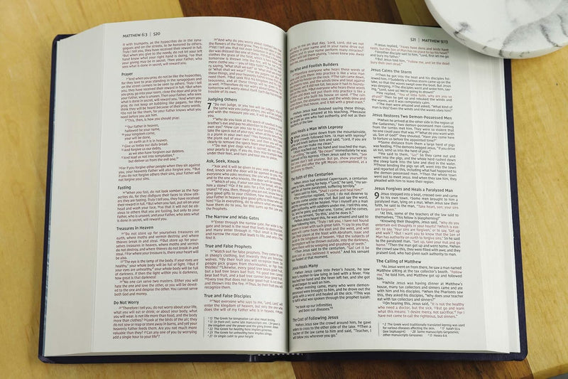 NIV, Gift And Award Bible by Zondervan