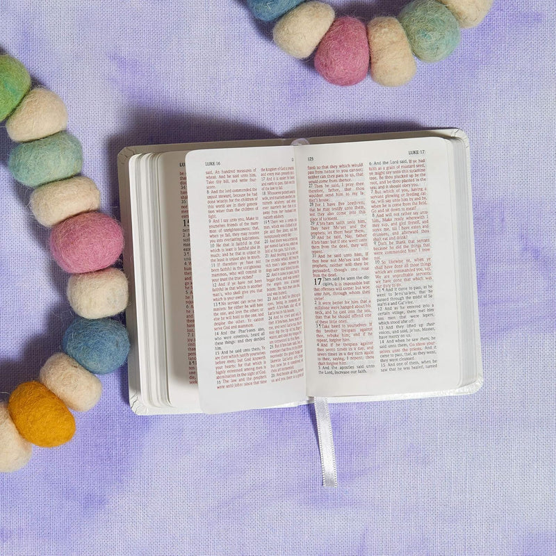 New Testament and Psalms-KJV by Holman Bible Staff