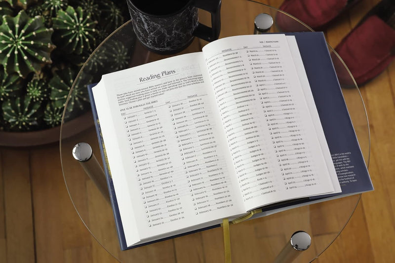 NIV, Men's Devotional Bible, Hardcover, Comfort Print by Zondervan Publishing House