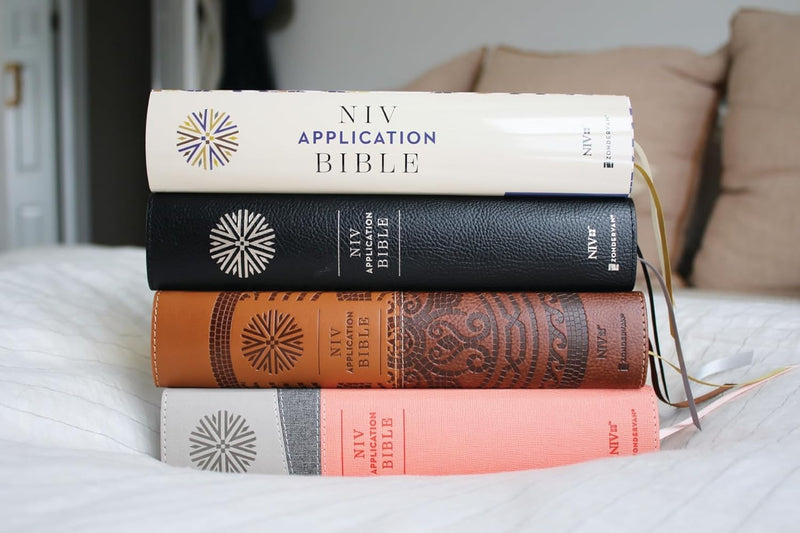 Heilige Bibel: Neue internationale Version, Mehrfarbig, Rote Buchstaben, Komfortdruck, Bringt die alte Botschaft der Bibel in Ihre Welt von Zondervan