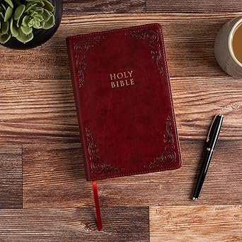 Holy Bible: KJV, Burgundy, Leathertouch, Personal Size Reference Bible by Holman Bible