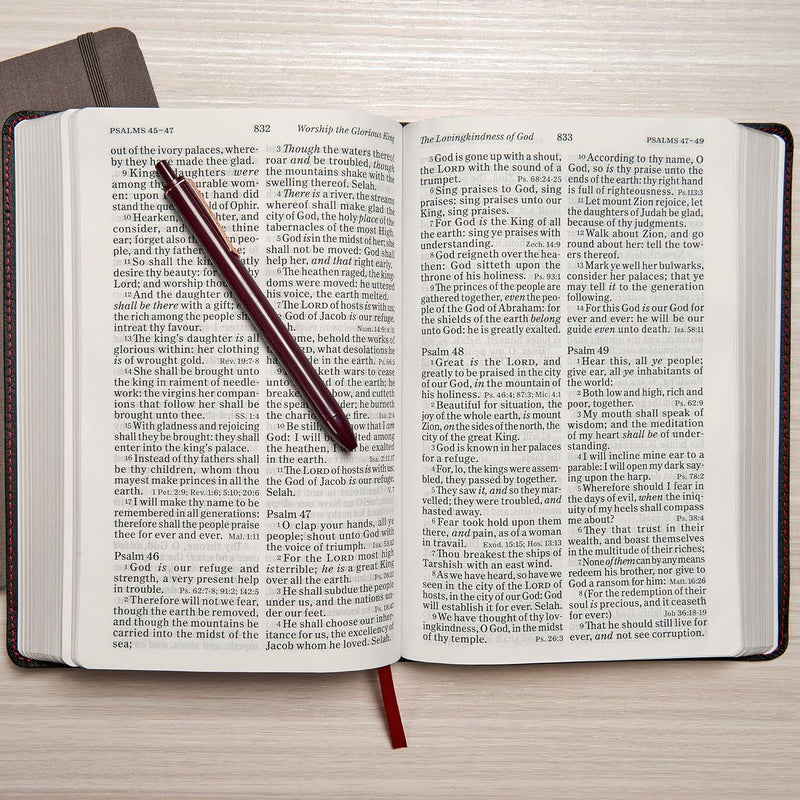 KJV Giant Print Reference Bible, Black Genuine Leather by Holman Bible Publishers