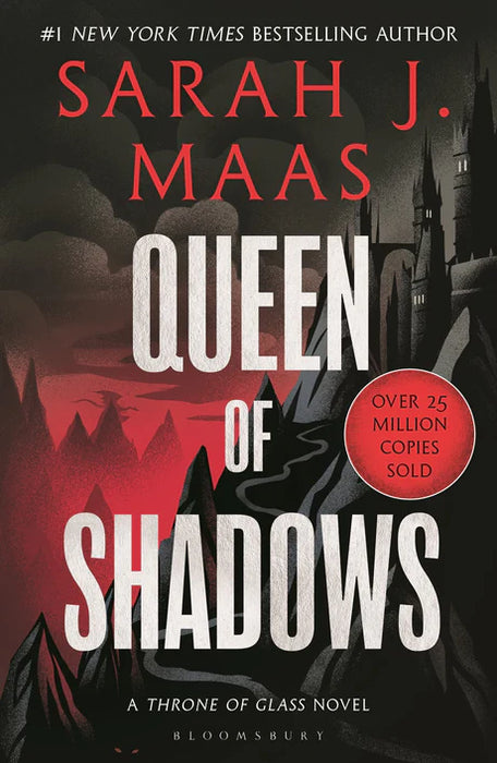 Queen Of Shadows by Sarah J Maas in Paperback