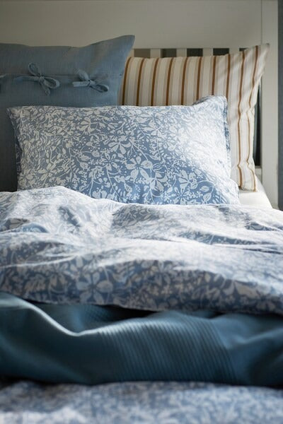 IKEA SOMMARSLOJA Duvet cover and pillowcase, blue/floral pattern, 150x200/50x80 cm (59x79/20x31 ") | IKEA Bed linen | Eachdaykart